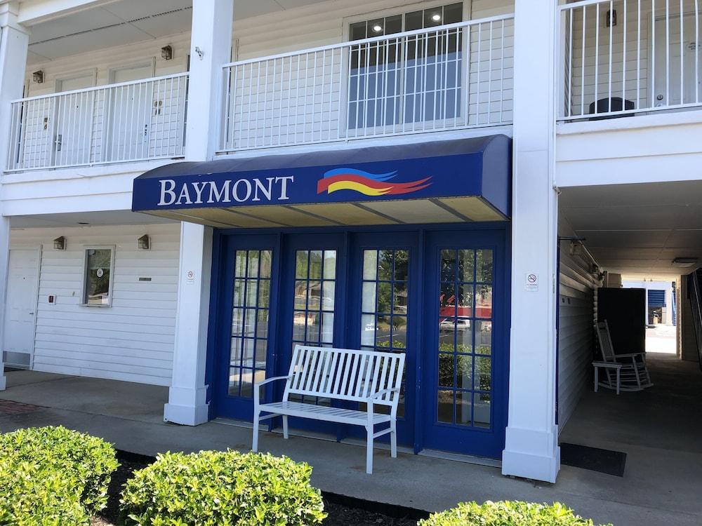 Baymont by Wyndham Greenwood Buitenkant foto